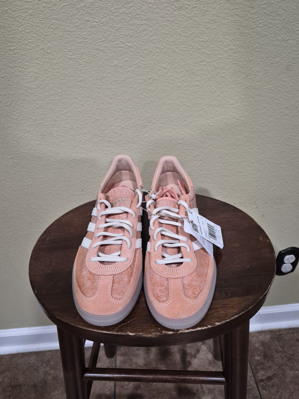 Adidas Habdball Spezial Men's. Copper/White Sneakers Size 6